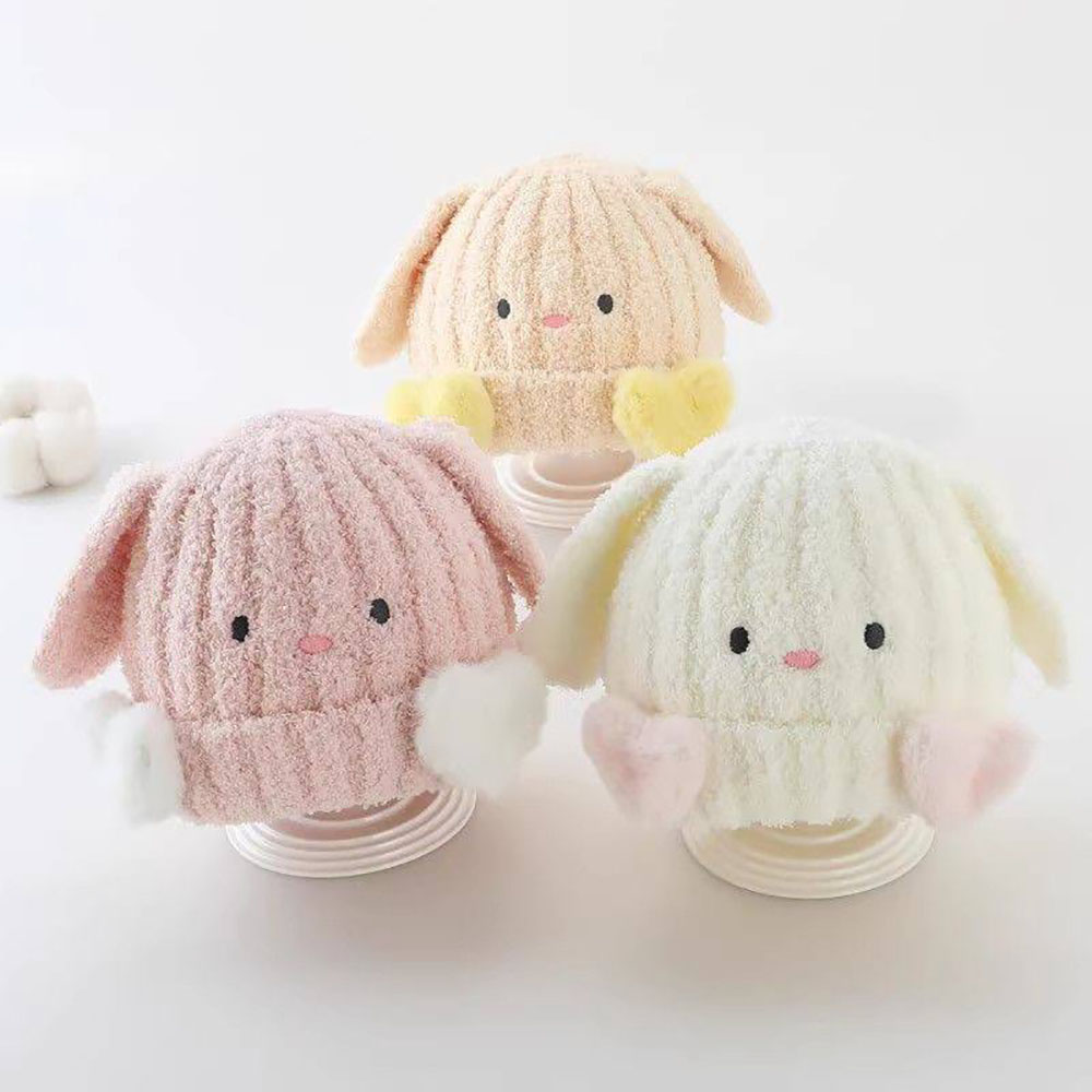 کلاه بافت گوش دار قلب کلاه بافت گوش دار قلب